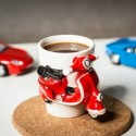 Tasse en céramique avec scooter rouge 3D