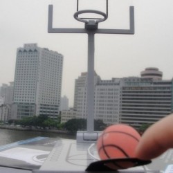 Panier de basket miniature à jouer