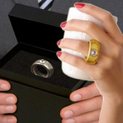 Tasse avec anse en forme de bague